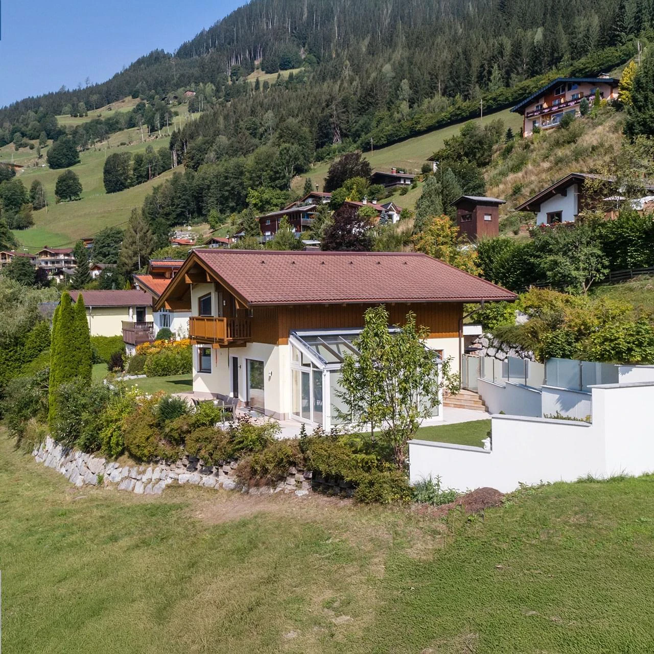 Chalet Sonnenheim Slide 3